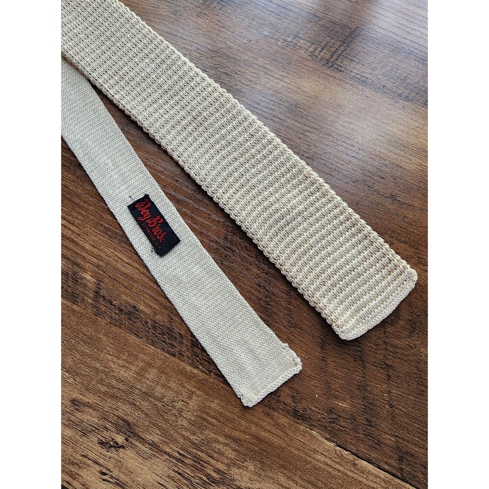 Vintage 70s Mens Tie Knit Square End Flat Bottom Cotton USA Made Cream White